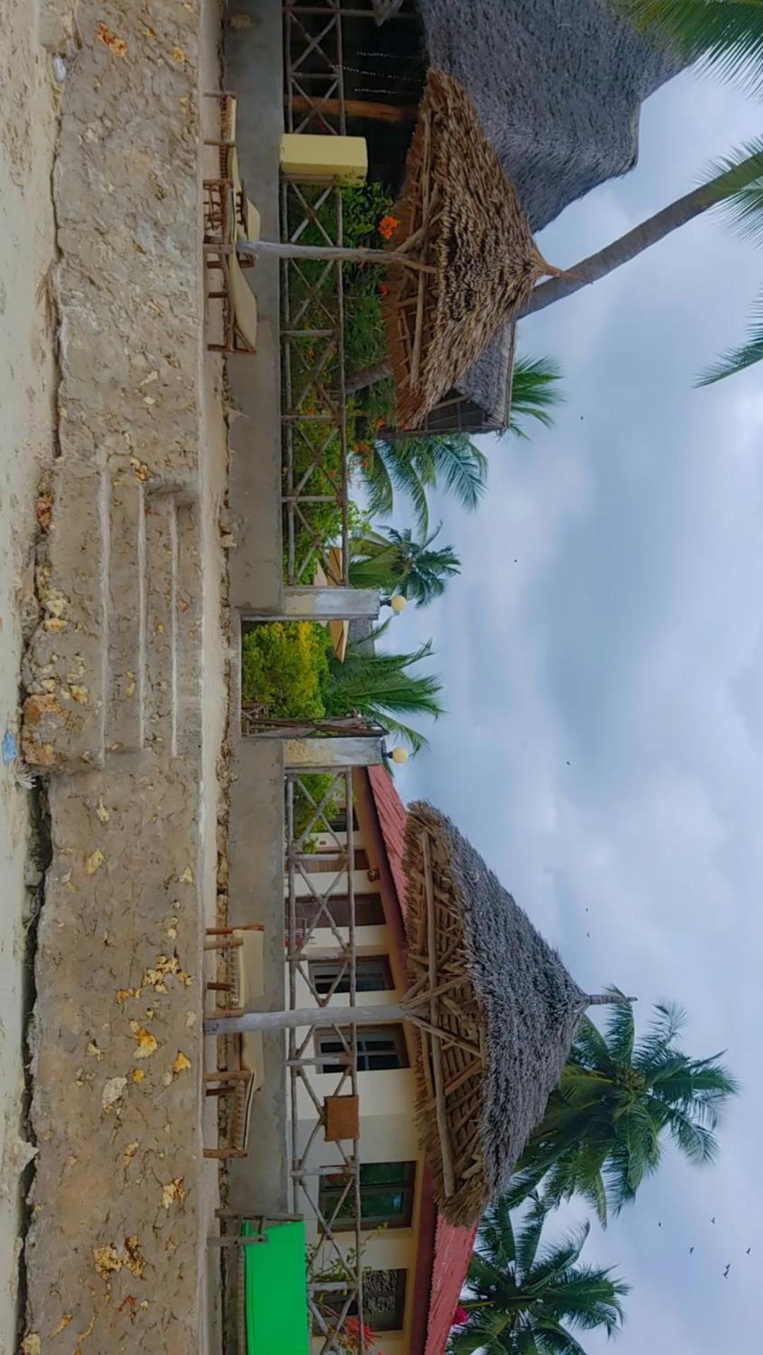 Amber Lodge 蓬圭 外观 照片